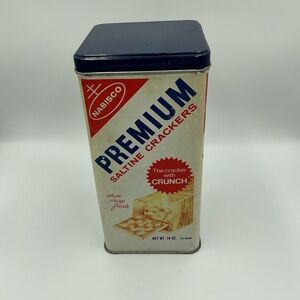 Vintage 1969 Nabisco Premium Saltine Cracker Tin 14oz Dark Blue Top